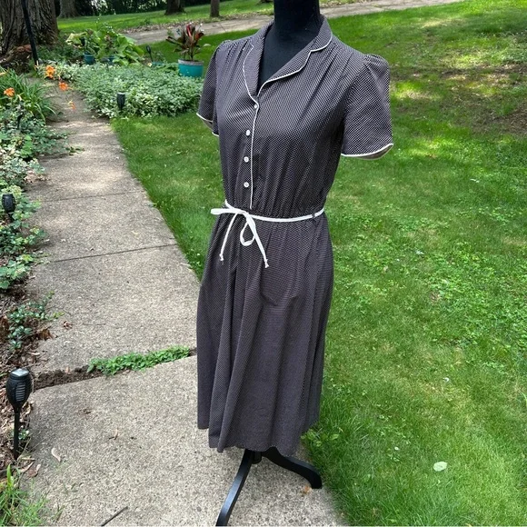 AMAZING!! Vintage polka dot dress - Picture 1 of 5